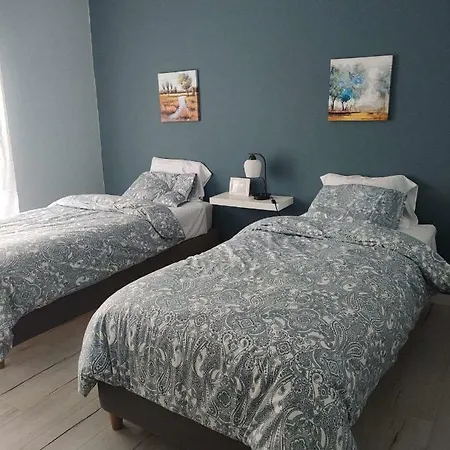 Cantinho Dourado Guest house Lagos