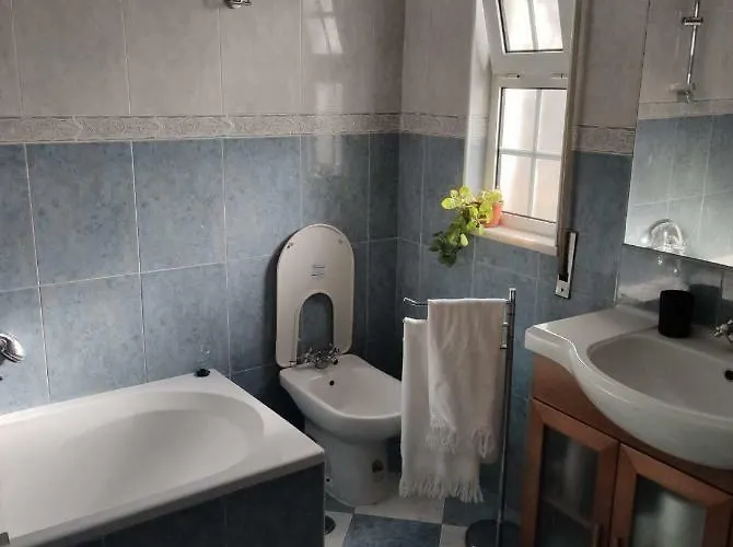 Pensión Cantinho Dourado Lagos